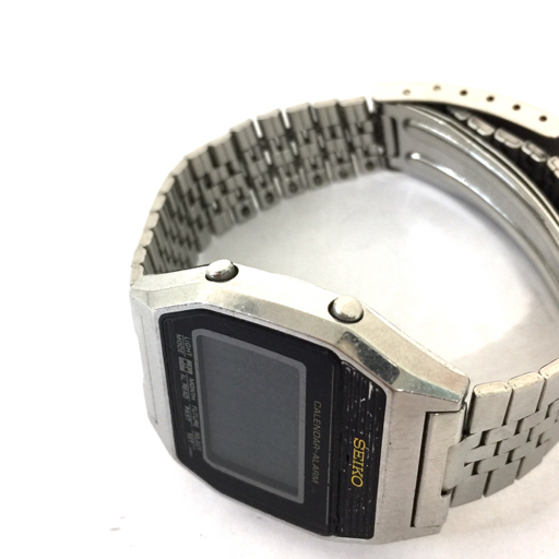 1円 セイコー 腕時計 A354-400B カレンダー アラーム デジタル シルバーカラー クォーツ メンズ 純正ベルト SEIKO_画像5