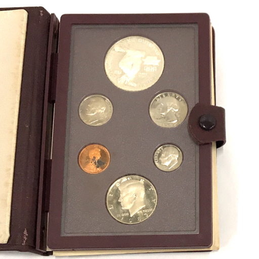 ロサンゼルス オリンピック リバティコイン 1983年 1984年 記念硬貨 保存箱付 計3点 セット QR034-158の画像5