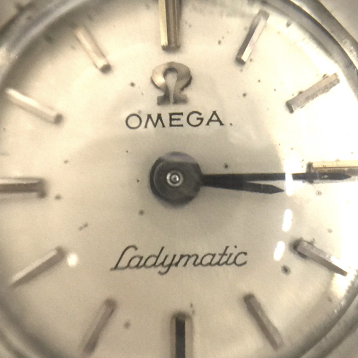 オメガ レディマチック 手巻き 機械式 腕時計 カットガラス レディース シルバーカラー文字盤 社外ベルト OMEGAの画像5