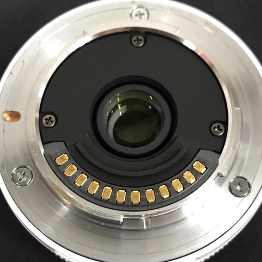 Nikon 1 V1 1 NIKKOR 10mm 1:2.8 ミラーレス一眼レフ カメラ レンズの画像9