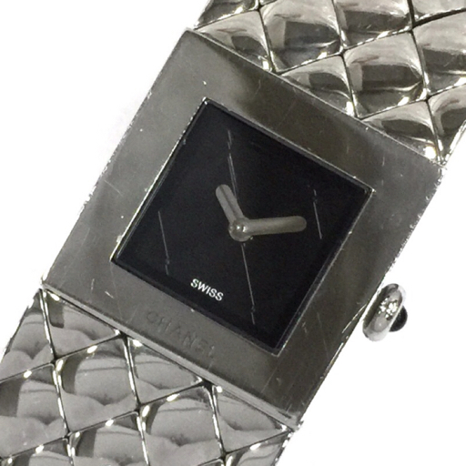シャネル マトラッセ クォーツ 腕時計 バングルウォッチ レディース ブラック文字盤 未稼働品 ブランド小物 CHANELの画像1