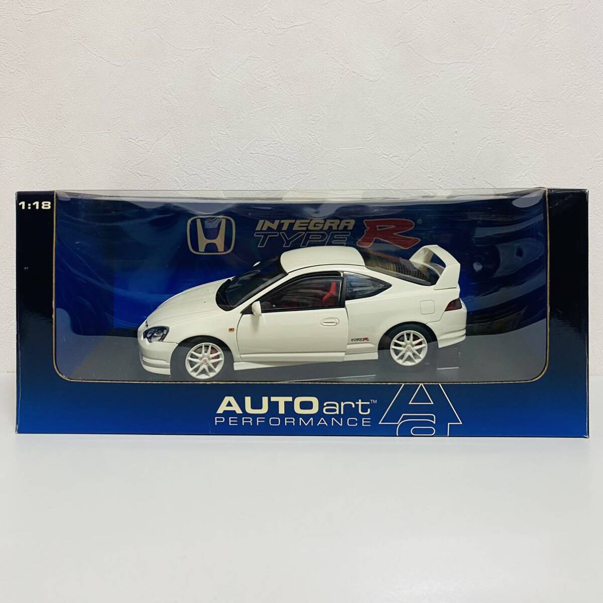 【中古品】AUTOart オートアート 1/18スケール HONDA INTEGRA TYPE R ホンダ インテグラ ミニカー モデルカーの画像1