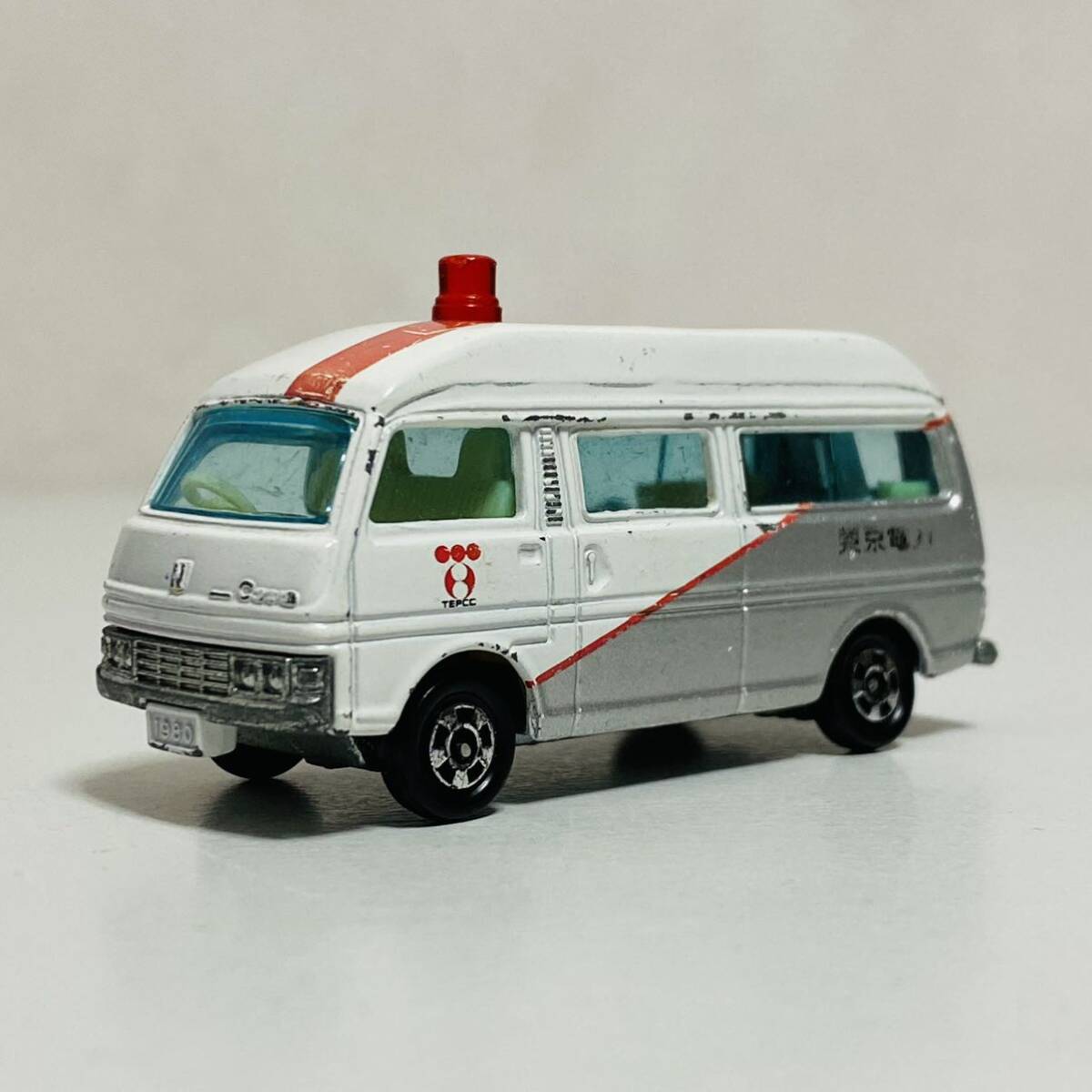 【中古品】TOMY トミー tomica トミカ 1/67スケール No.3 NISSAN CARAVAN ニッサン キャラバン 東京電力 ミニカー モデルカー