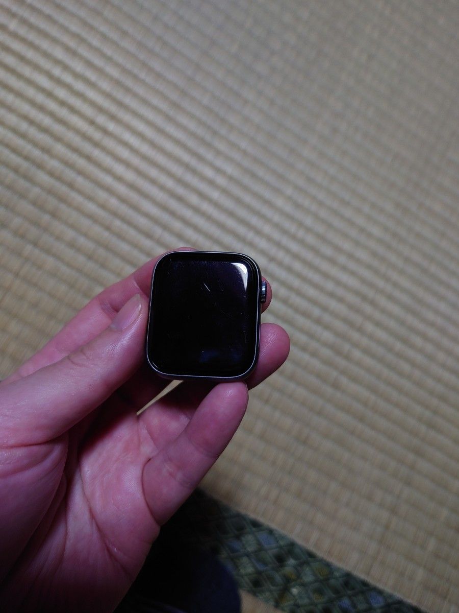 iphone 13 mini と apple watch 5のセット