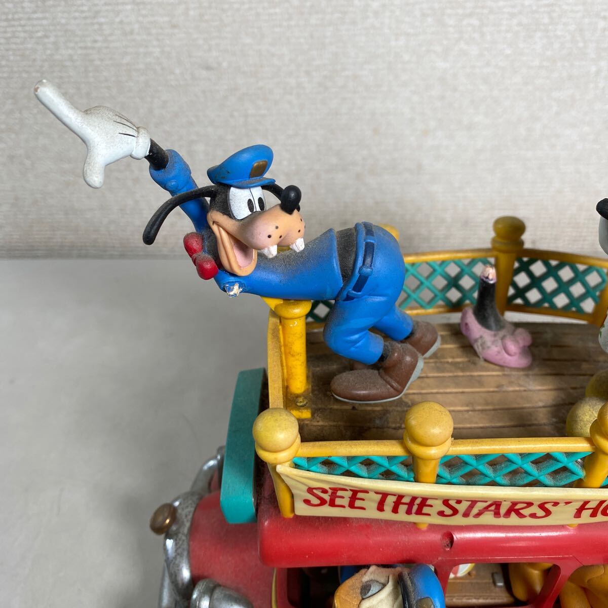 c*★中古品　ディズニー NEXT STOP TOONTOWN オルゴール ENESCO MUSICAL ★_画像2