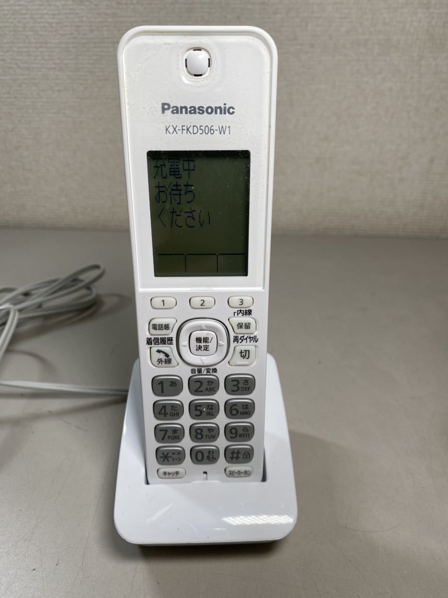 a*★中古品　Panasonic パナソニック デジタルコードレス電話機 VE-GZ61-W KX-FKD506-W1 子機 ★_画像4