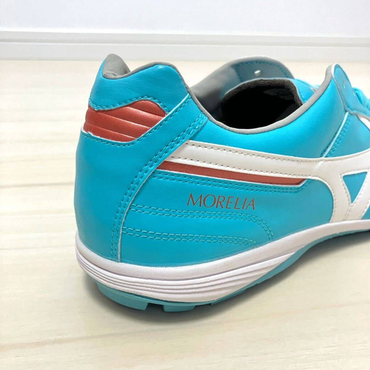 日本未発売 MIZUNO ミズノ モレリア サラ TF エリート 27 0cm アズール 日本未発売 MIZUNO ミズノ モレリア サラ TF エリート 27 0cm アズール