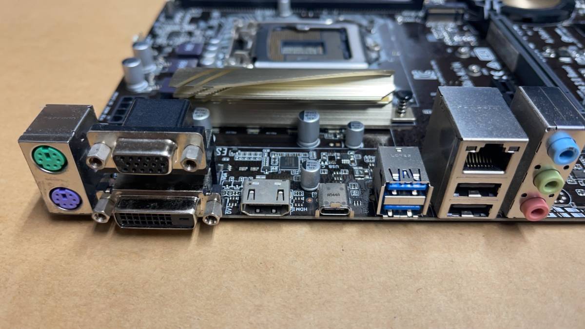 ASUS Intel ATX マザーボード LGA1151 Skylake H170-Pro DDR4 中古分解品 BIOS起動確認済みの画像2