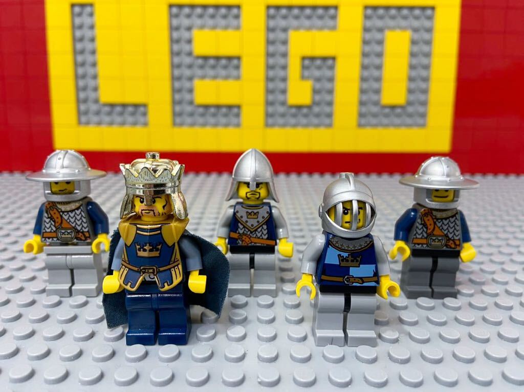 ☆キャッスル☆ レゴ　ミニフィグ　兵士　騎士　王様　クラウンナイト　( LEGO 人形 鎧兜 お城シリーズ C31124_画像1