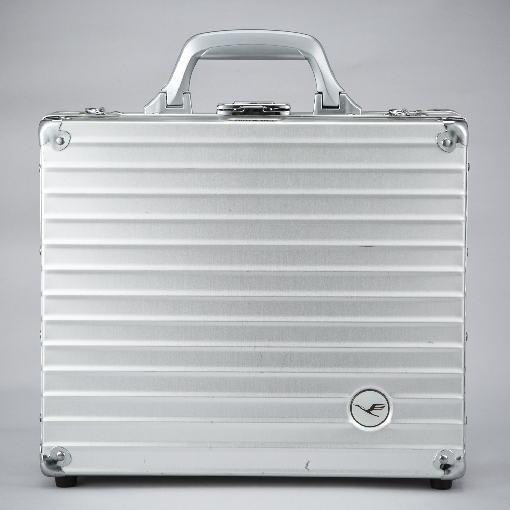 最終価格 絶版 希少 RIMOWA リモワ 918.25 ルフトハンザコラボ スクエアアタッシュケースの画像2