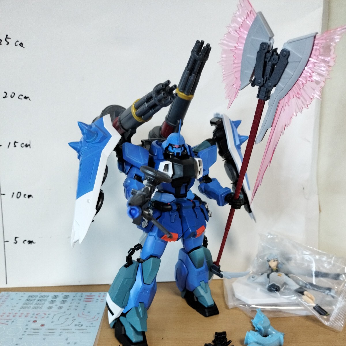 プレバン 限定 MG 1/100 イザーク・ジュール専用 スラッシュザクファントム 完成品 SEED DISTENY ガンダム ガンプラ ジャンク フィギュア_迫力の武装、スラッシュウィザード