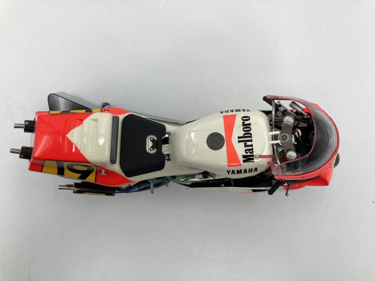 1/12 ハセガワ YZR500 OW98 完成品 マルボロ ヤマハ 1988 WGP チャンピオン BK-3 エディローソン_画像6