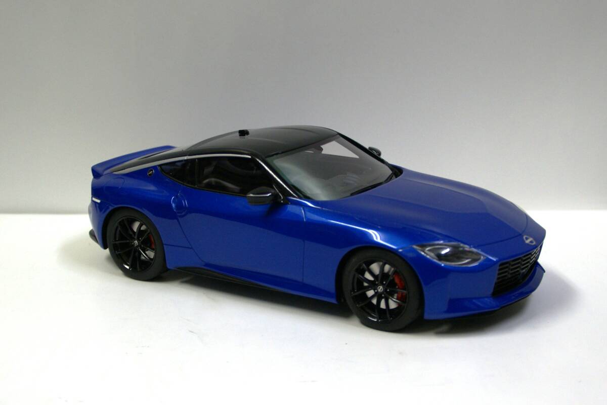 【TOP SPEED】1/18 日産 フェアレディZ Ver.ST 2023年 右ハンドル仕様（RZ34型) セイラインブルー (商品№ TS0436)レジン製のミニカーの画像1