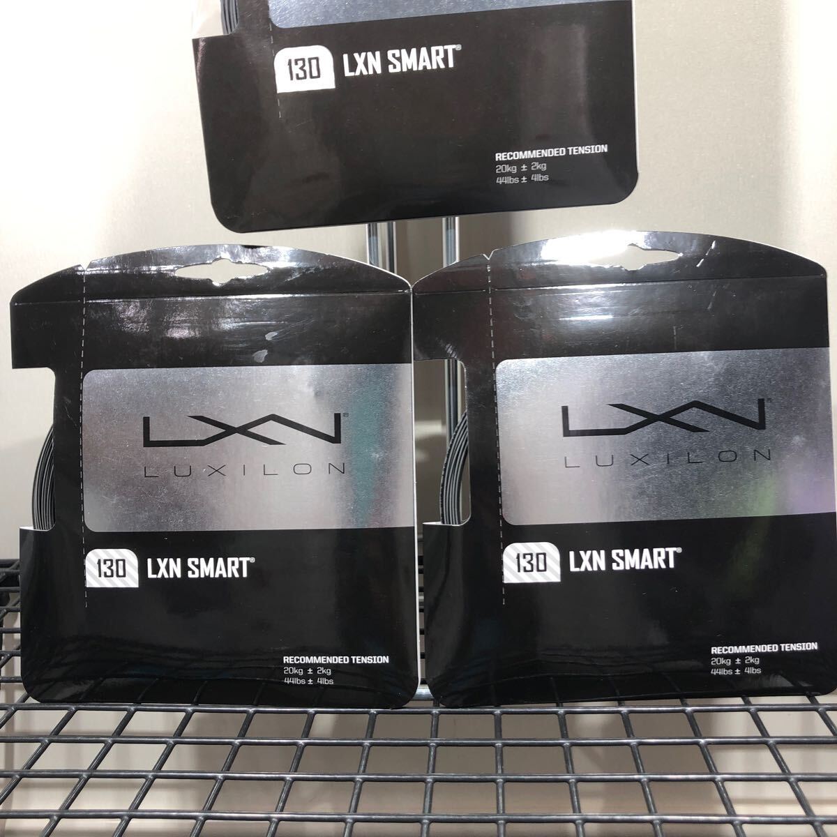 LUXILON ルキシロン LXN SMART 130 3張セット 硬式テニス ガットWR8300901130の画像3