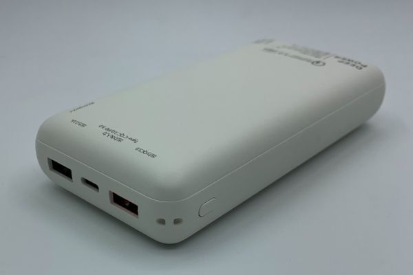 20000mAh　18W 急速充電 PD3.0対応/QC3.0対応/Type-C入出力 モバイルバッテリー パソコン/iPhone/iPad/Android/Type-C 機種等対応 白色_画像9