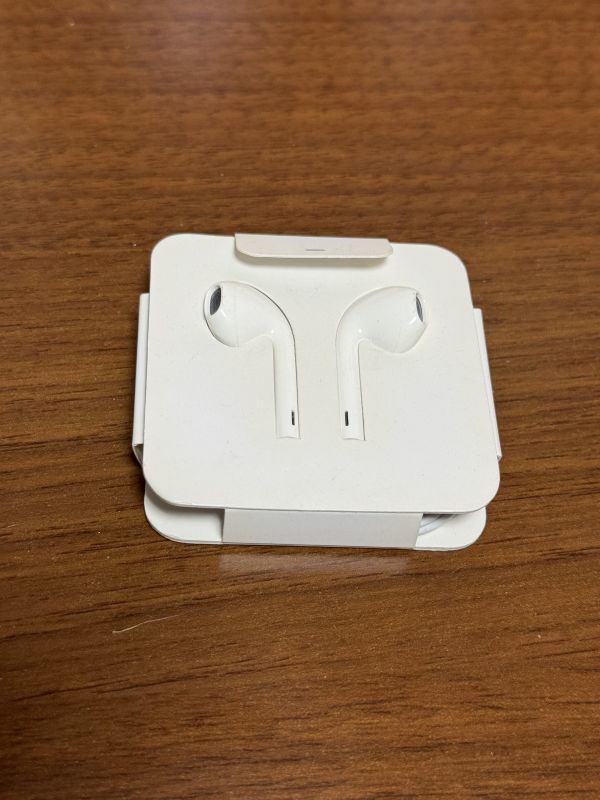 新品 iPhone earphone 有線　処分商品_画像1