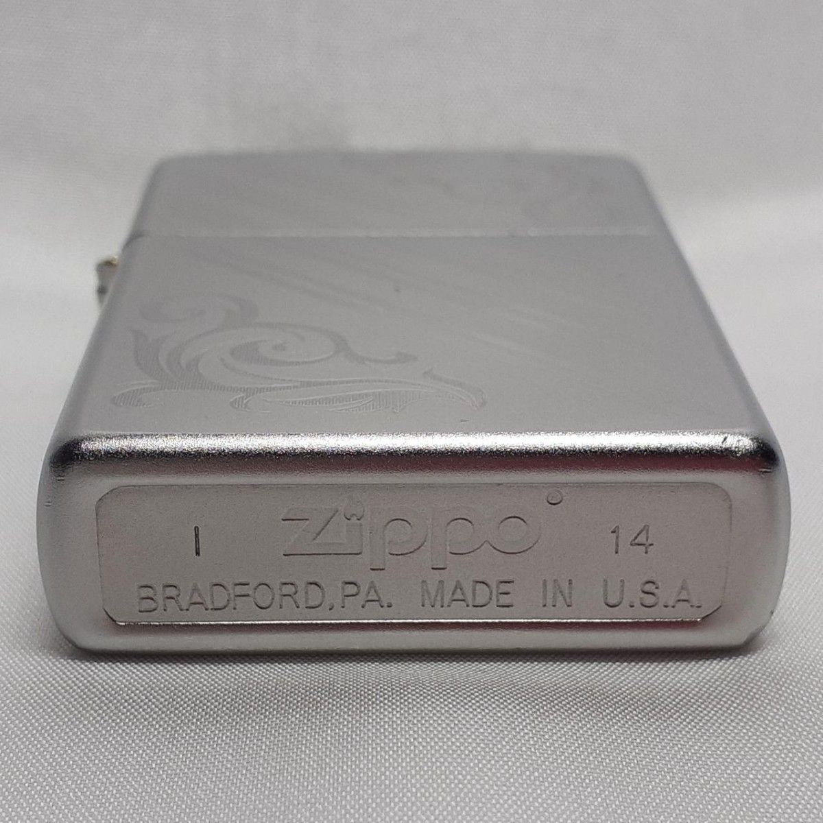 唐草アラベスク　２０１４年製　チューニングZippo　良音ジッポー　　　　１３７