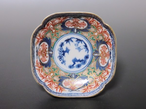 ☆華心☆ AXh-C688 大聖寺伊万里 金襴手 松竹梅に草花紋の図 縁高四