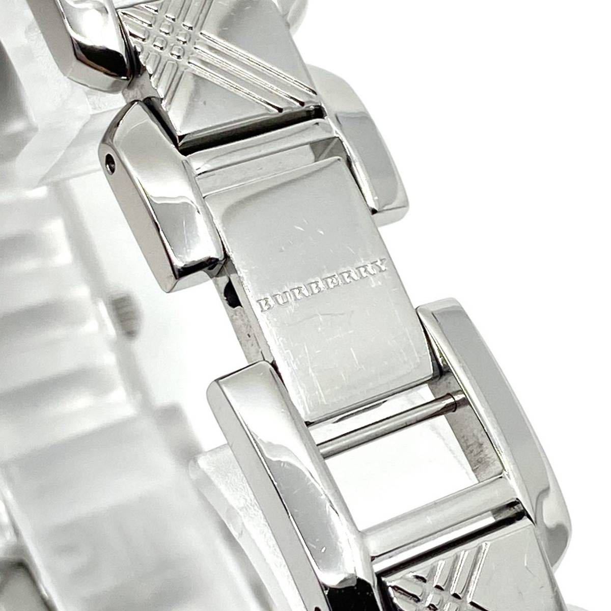 美品 BURBERRY 腕時計 チェック柄 レクタンギュラー バーインデックス 2針 クォーツ quartz Swiss シルバー 銀 バーバリー Y584の画像9