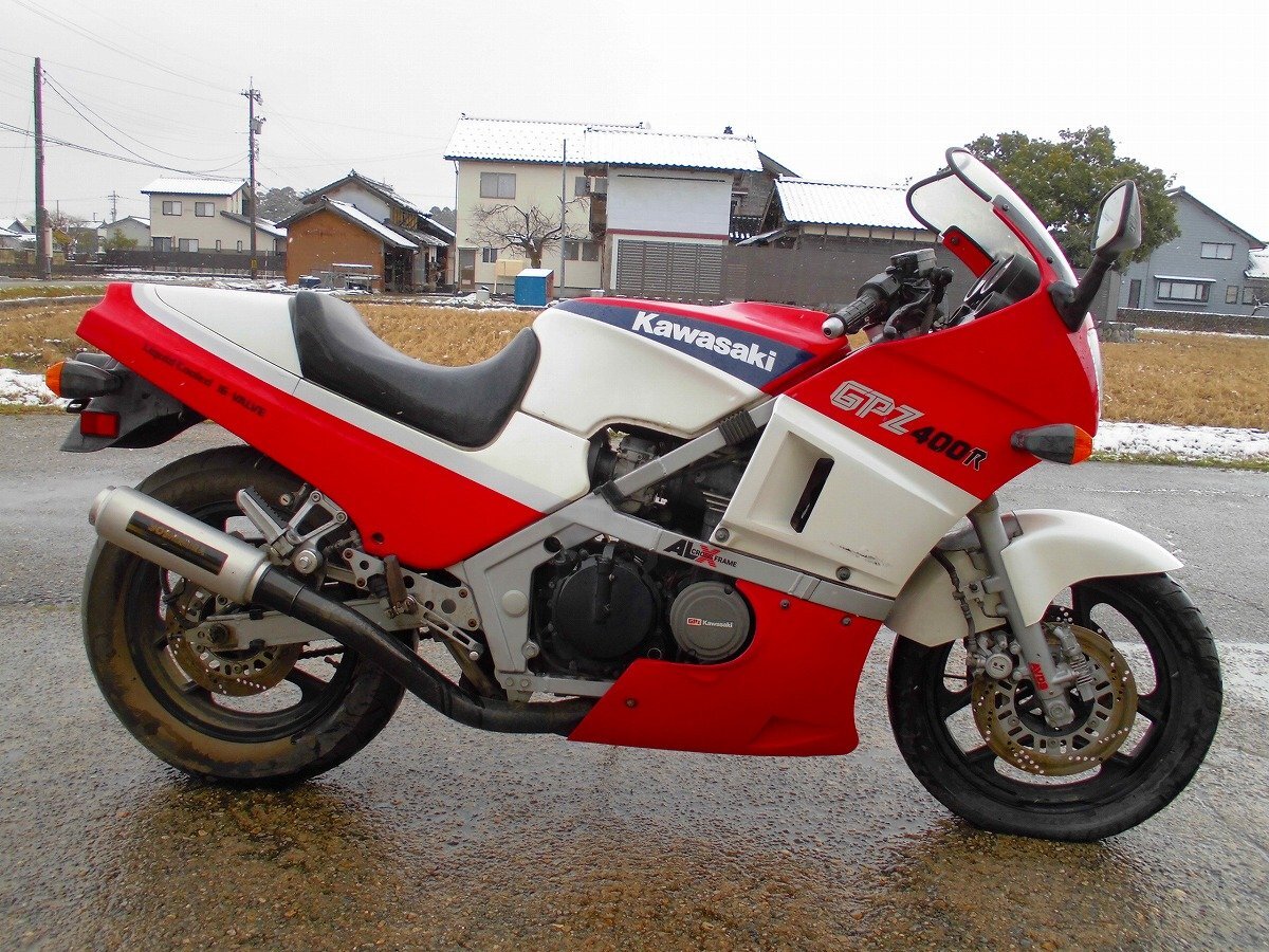 GPZ400R ZX400D (D1)★純正・フロントウインカー・左右★KN2-13(60)_取り外し車輛