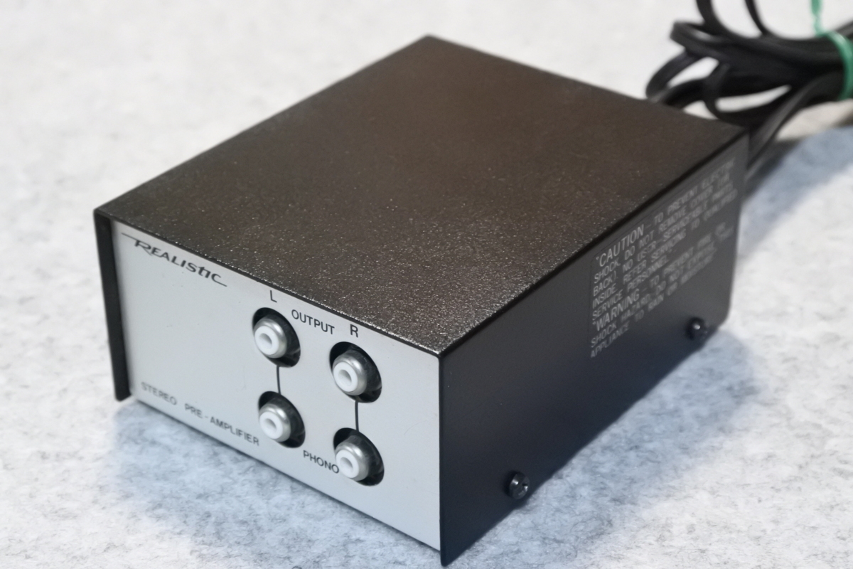 米国 Realistic 社製 Stereo レコード用  Preamplifier（EQ）ステレオプリアンプ イコライザーアンプ AC100V使用可の画像1