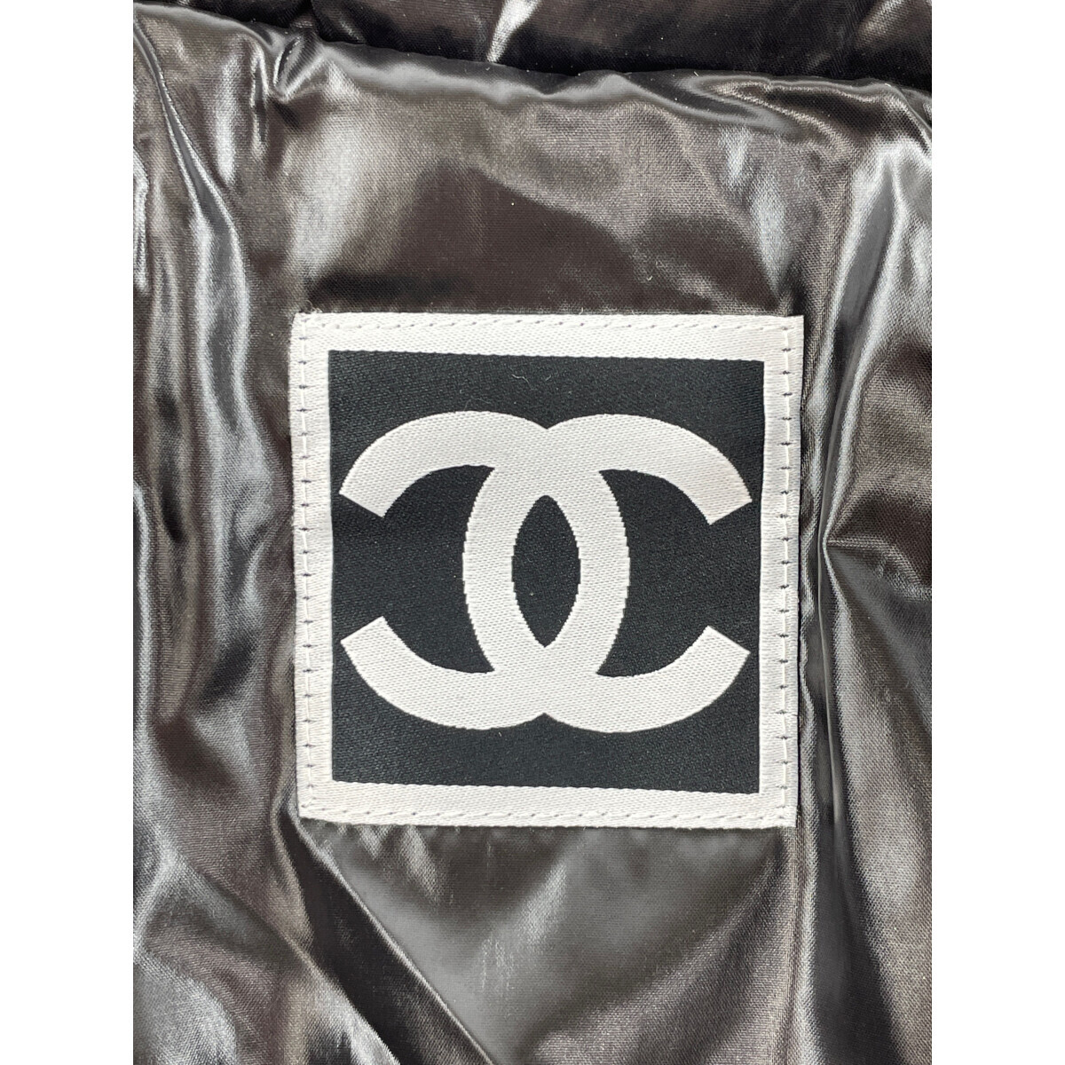 美品/国内正規 CHANEL シャネル P36674V26305 09AW スポーツライン 中綿入り ジャケット 36 ブラック レディース_画像5