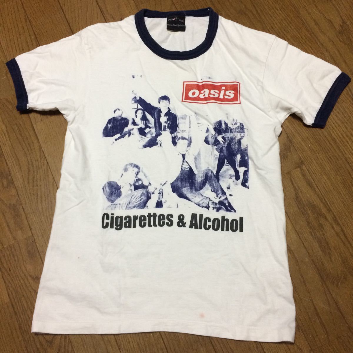 oasis ビンテージ tシャツ cigarettes & alcohol ロゴ リンガー トリコロール