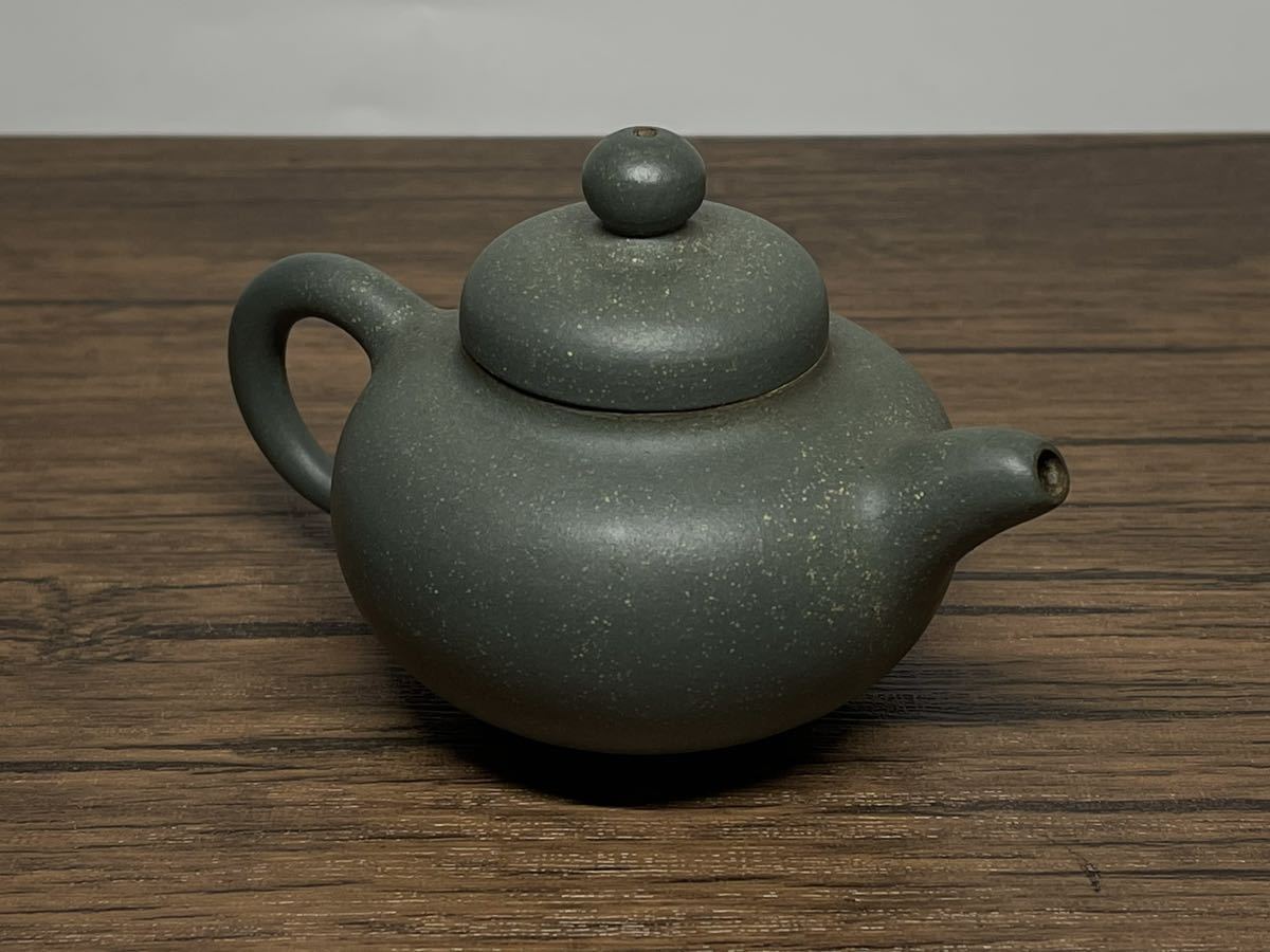庄梅G604-60 中国美術　紫砂　紫泥　紫砂壺　急須　在銘　煎茶道具　茶器　時代物　古美術_画像3