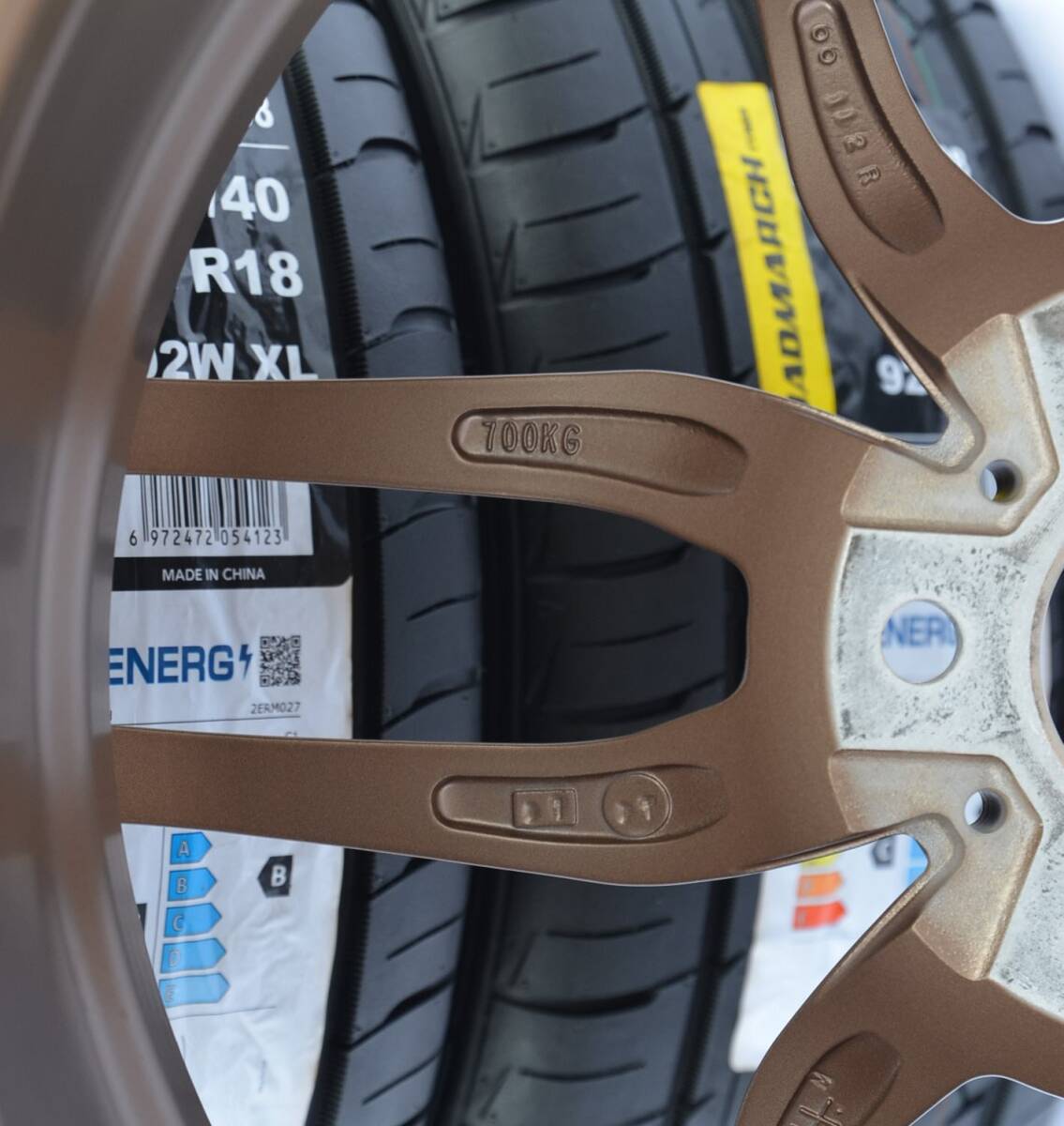 225/40R18 4本セット - VW フォルクスワーゲン ゴルフ5 ゴルフ6 ゴルフ7 用に - ( 18インチ 18x8J +47 ・ 5h 112 ) 新品 4本価格_4本タイヤホイールセット出品 (4本価格)