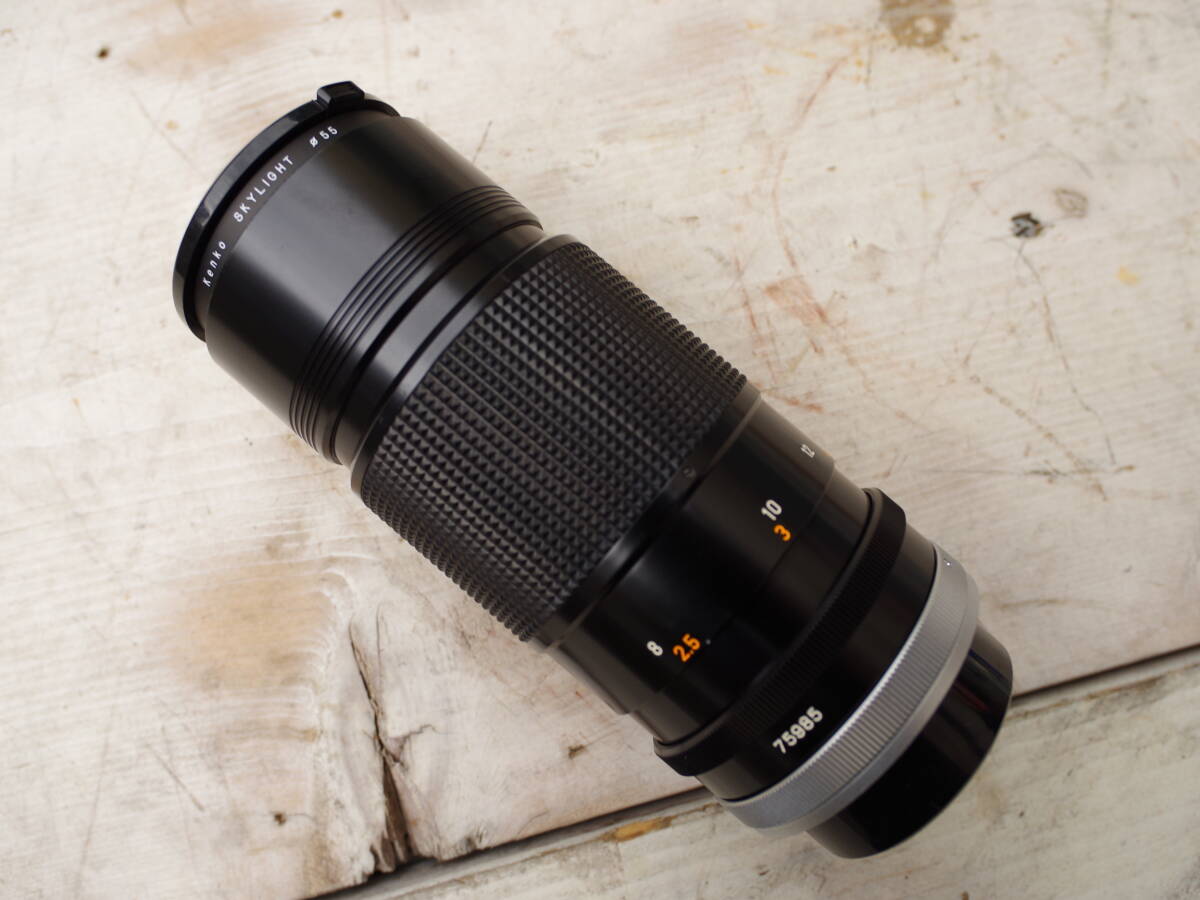 M10514 単焦点レンズ CANON LENS FD 200mm 1:4 S.S.C. φ55mm スカイライト付 カビなし 現状 うぱっく60 0603の画像6