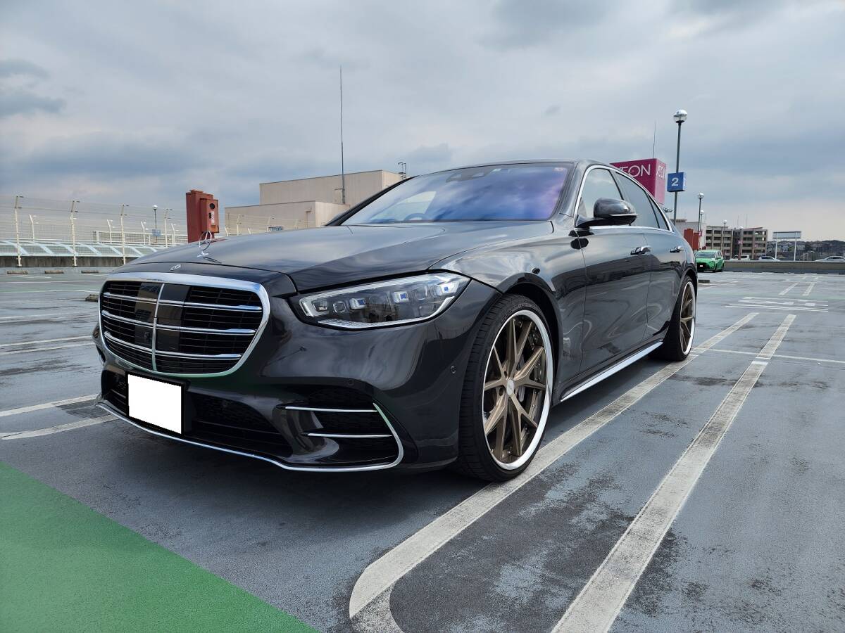 令和３年 メルセデスベンツ S580 メルケア継承可能 ハイパーフォージド 22インチ 純正ホイール有り トランクスポイラーの画像3