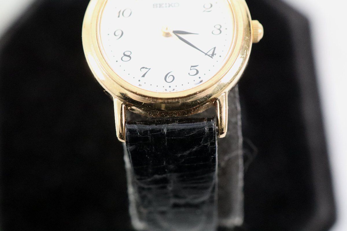 SEIKO セイコー クォーツ 腕時計 1N01-0DS0 白文字盤 ゴールド 黒 革ベルト レディース腕時計_画像4