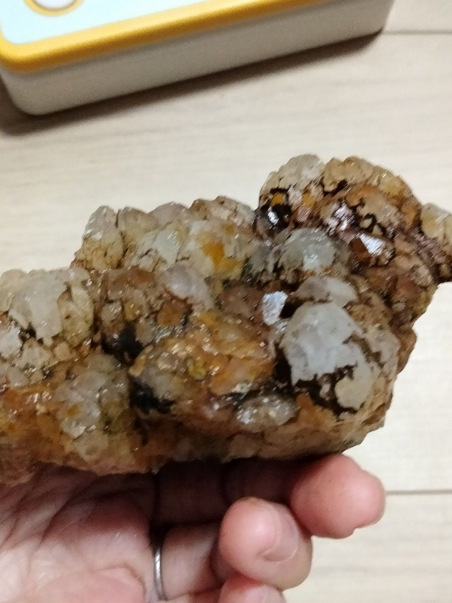 秋田県荒川鉱山水晶　多頭水晶　大サイズ　235g 鉱物水晶　多頭水晶　珍しいお品