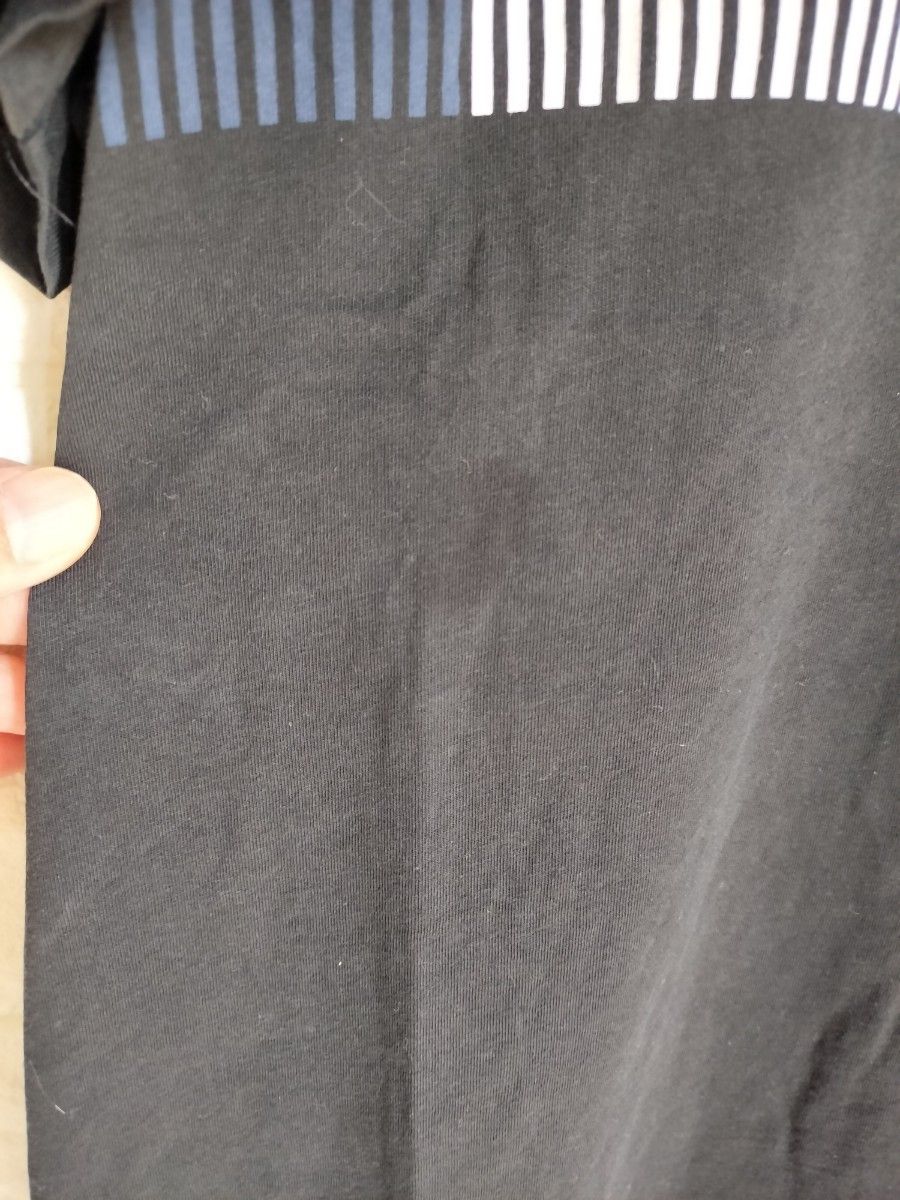 トミーヒルフィガー 半袖Tシャツ ブラック Mサイズ コットン