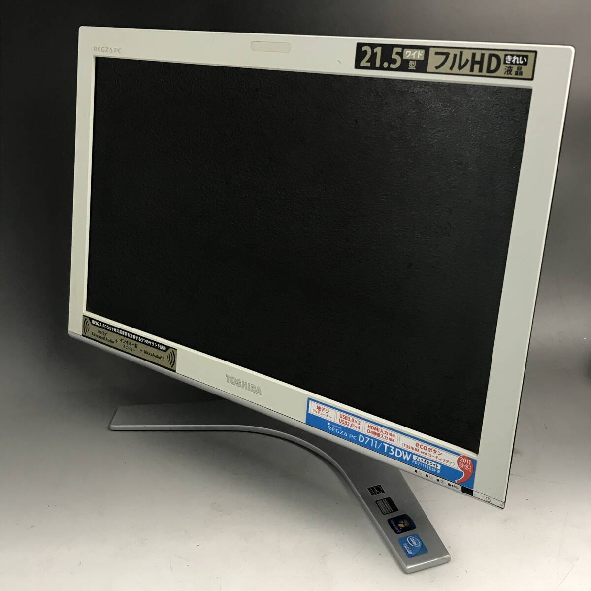 ut27/98 東芝 dynabook REGZA PC D711/T3DW PD711T3DSFW（リュクスホワイト） 初期化済み　本体のみ○_画像1