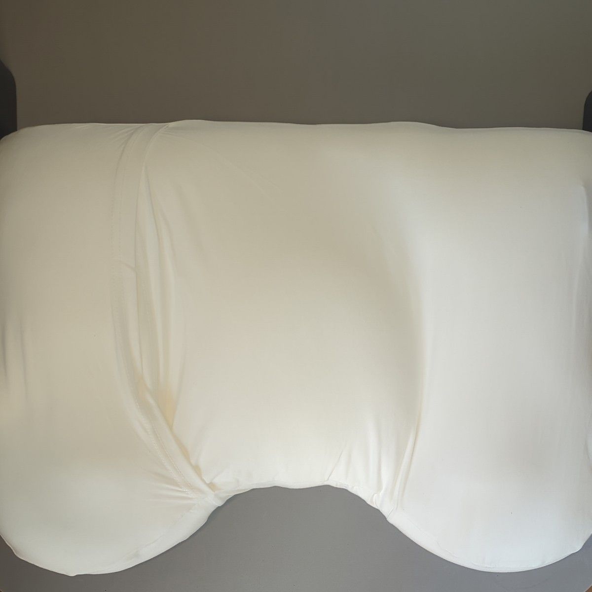 NeOchi Pillow 枕 イヤホンしたまま 低反発 丸洗い可 洗濯ネット付き 日本製