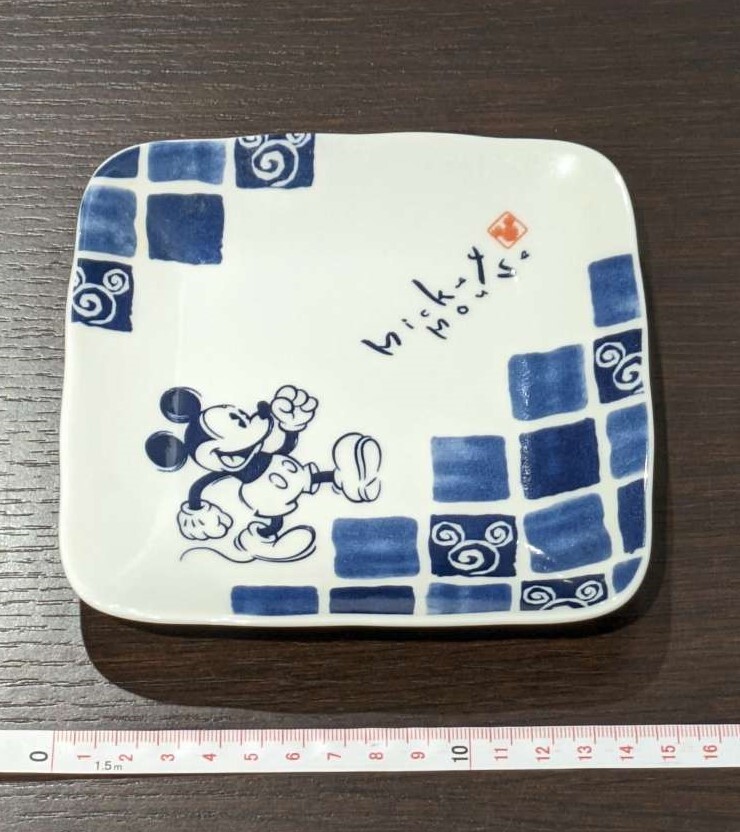 #15301 【美品】 MICKEY MOUSE ミッキーマウス 柄 プレート 角取り 皿 4枚セット 現状品_画像9