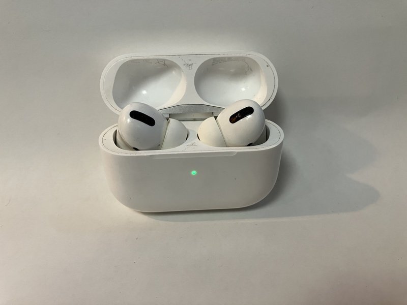 FK200 AirPods Pro 第1世代 ジャンク_画像1