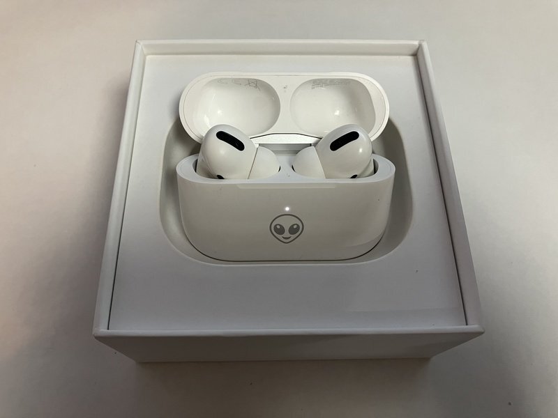 FK243 AirPods Pro 第1世代 PWP22J/A 箱/付属品あり ジャンク_画像1