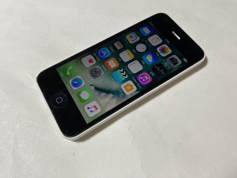 IG452 docomo iPhone5c 32GB ホワイト ジャンク ロックOFF_画像1