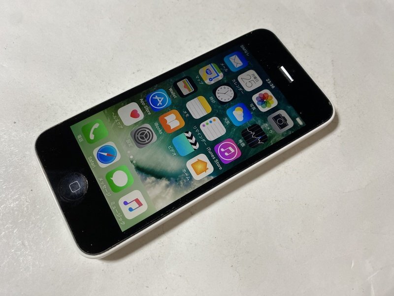 IG704 SoftBank iPhone5c 16GB ホワイト ジャンク ロックOFF_画像1