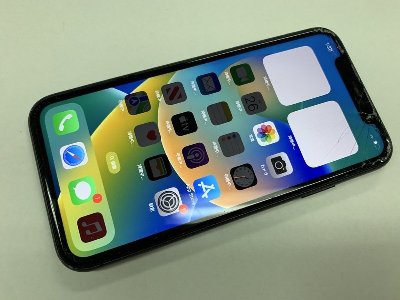 JI636 SIMフリー iPhone11 ブラック 64GB ジャンク ロックOFFの画像1