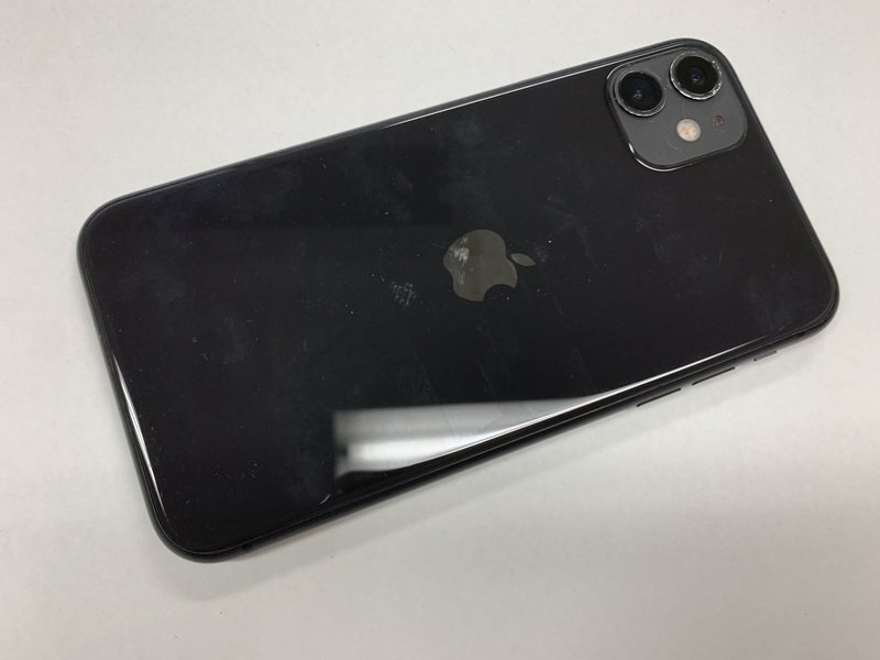 JI585 SIMフリー iPhone11 ブラック 64GBの画像2
