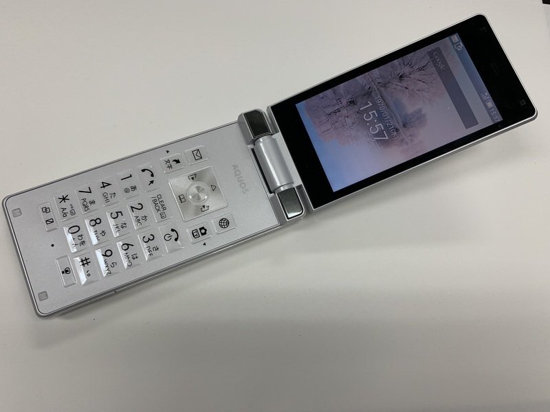 JI850 SIMフリー AQUOS ケータイ NP501SH ジャンクの画像1