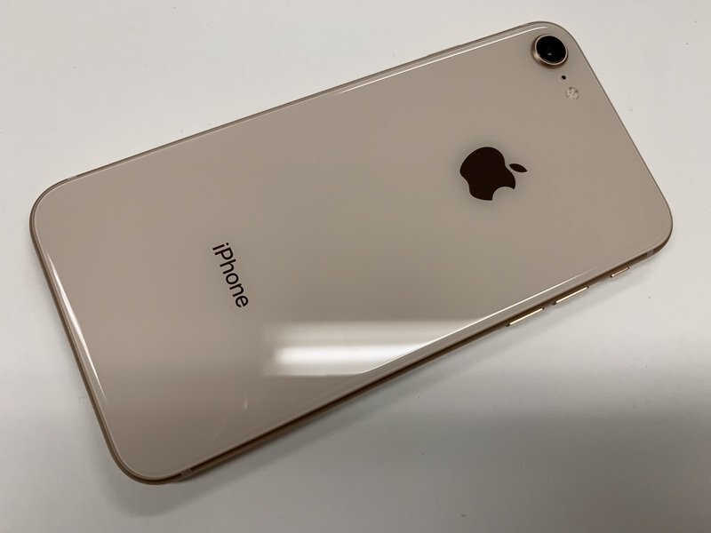 JI882 SIMフリー iPhone8 ゴールド 64GB_画像2