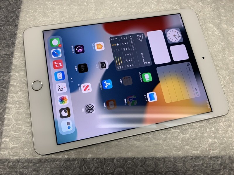 JI959 SIMフリー iPad mini 第4世代 Wi-Fi+Cellular A1550 シルバー 16GB_画像1