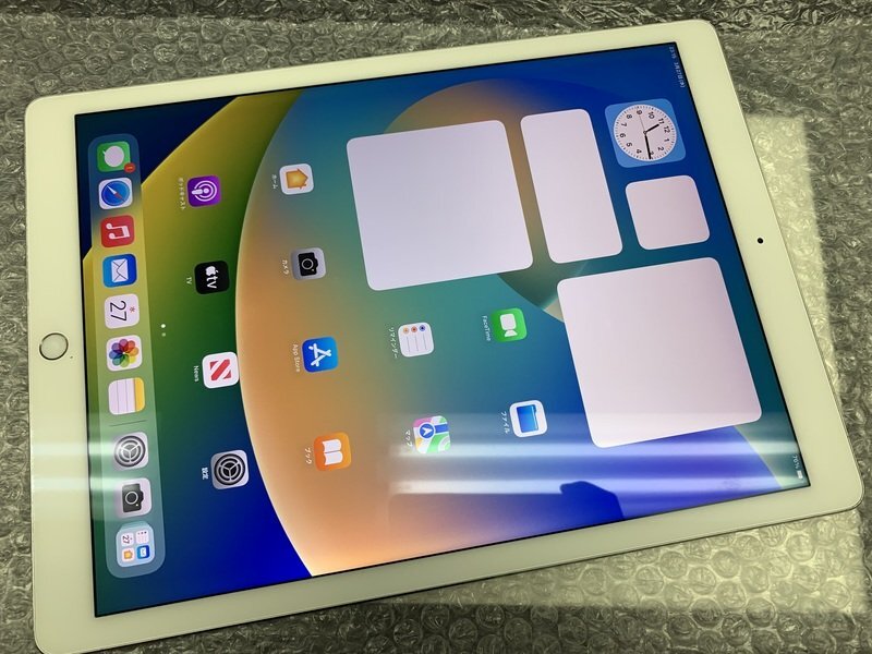JI928 iPad Pro 12.9インチ Wi-Fiモデル A1584 シルバー 128GB ジャンク ロックOFF_画像1