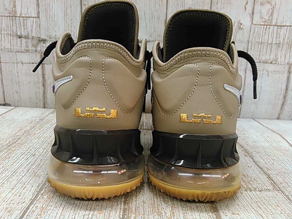 He133-187♪【80】NIKE×atmos LEBRON 18 LOW US9.5 27.5cm ナイキ×アトモス_画像5