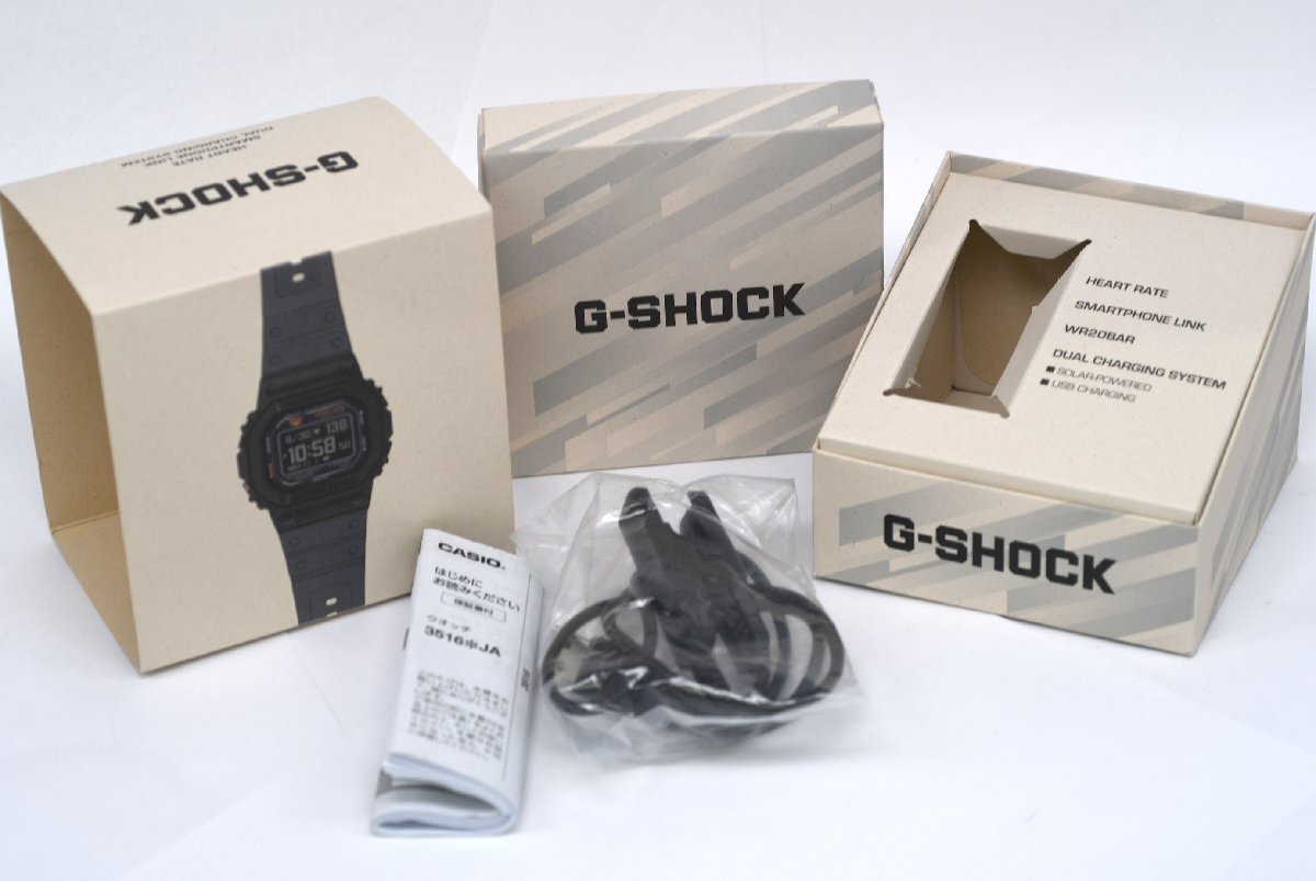 [極美品] 稼働品【CASIO】カシオ G-SHOCK G-SQUAD DW-H5600-1JR 心拍計測 血中酸素レベル計測 ソーラー Bluetooth 動作OK 極美品 箱保付_画像10