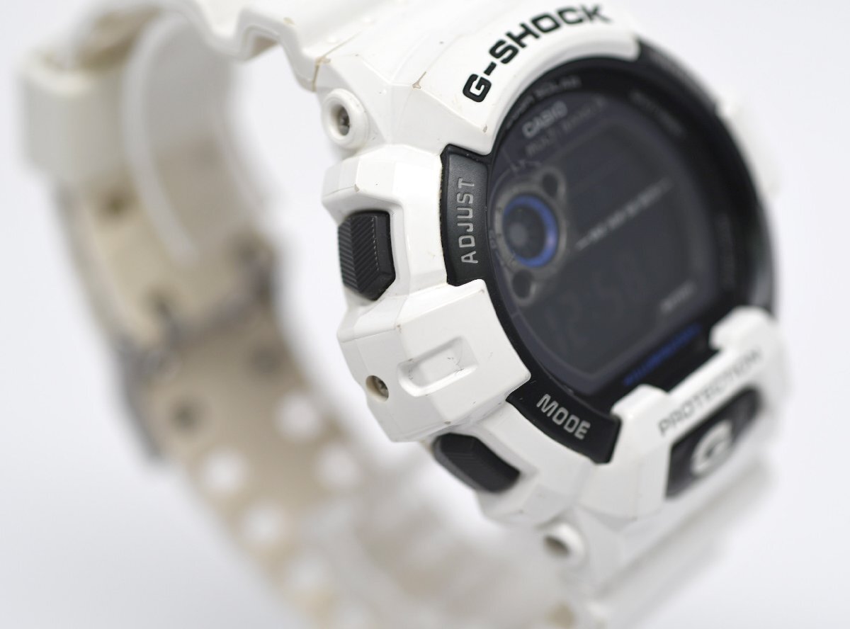 [中古品] 稼働品【CASIO】カシオ G-SHOCK GW-8900A-7JF 動作OK 電波 マルチバンド6 タフソーラー ホワイト 中古品_画像5